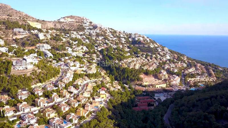 Foto 34eb3a68-976f-49ed-bec1-c8de7b2559c4. Terrain résidentiel dans suiza dans Altea hills Altea