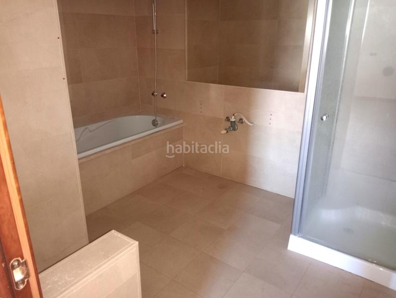 Foto f52061c8-75b5-4dde-9f02-e0ee3e4a49f9. Casa a vespre del a Bonalba-Cotoveta Mutxamel