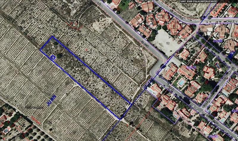 Foto 5afa62ad-9467-45cb-aad1-7e2f338e761c. Landgut in 3 parcela in La Font-Mezquitas San Juan de Alicante