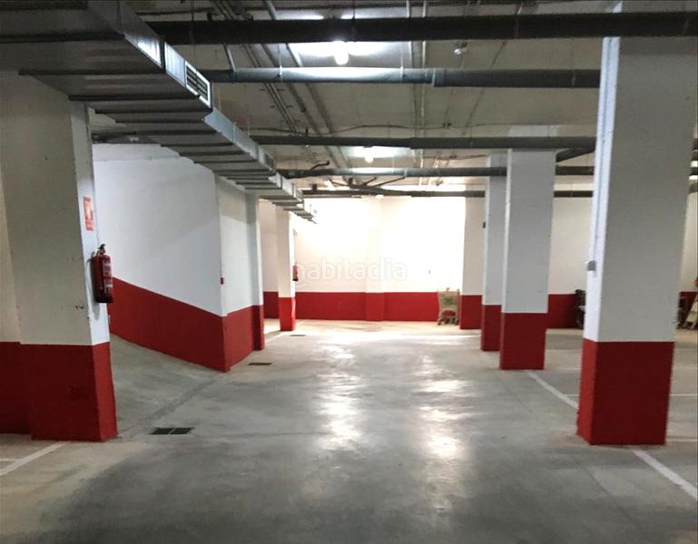 Foto 3fc47095-2ad1-4249-a729-3e75fbaa762d. Posto auto in filipinas in Almoradí