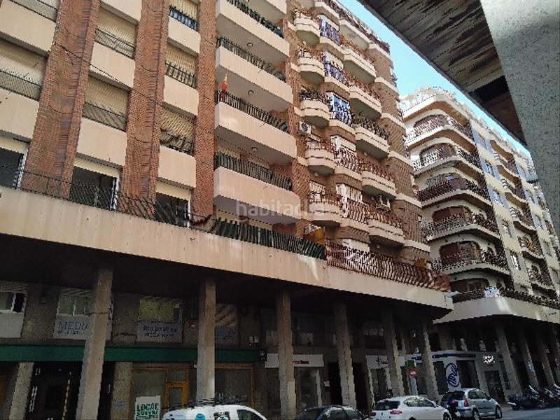 Foto 93a50777-2d5d-4fb9-a878-132cbe7410db. Apartament a maestro albeniz a Centro Elche / Elx