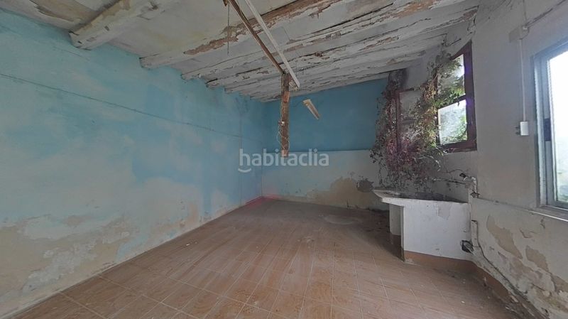 Foto 4bb3ce69-210b-4b60-9924-8a5e5e2ddcf0. Casa in carrer de serrella in Banyeres de Mariola
