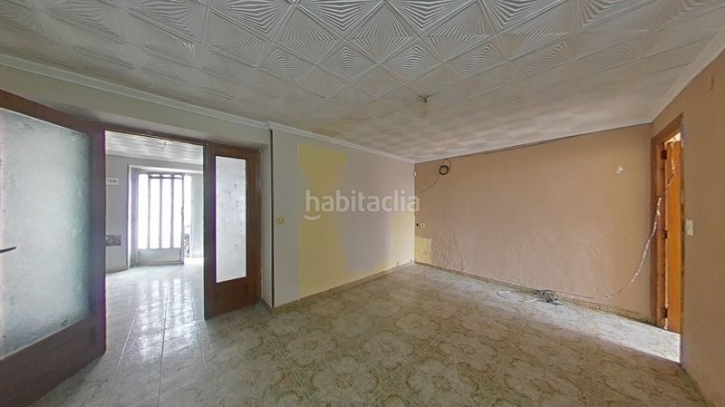 Foto ef13836d-41e0-4ee6-add5-daecfd892400. Casa in carrer de serrella in Banyeres de Mariola