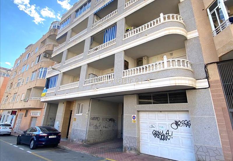 Foto 31b6bba0-b90a-4393-88b0-ef0738d77d29. Maison dans cl maria gil vallejos 357 dans Avenida Habaneras - Curva de Palangre Torrevieja
