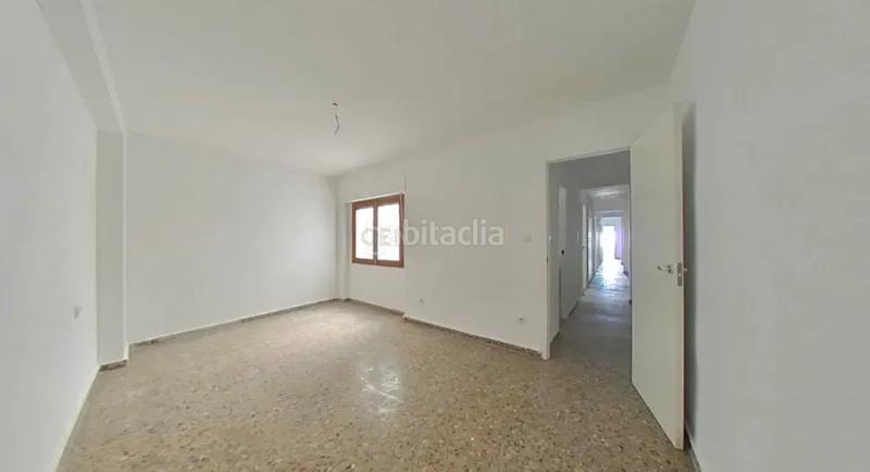 Foto 33019268-4d1f-49ec-9920-bf420cfa97b6. Piccolo appartamento in calle sancho medina in El Carril - Paseo de Chapi Villena