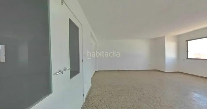 Foto 581243db-6354-47c9-aee6-fe6ab0c2b63a. Piccolo appartamento in calle sancho medina in El Carril - Paseo de Chapi Villena