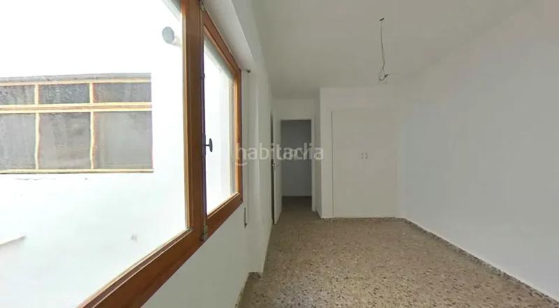 Foto 83c9fe6a-28a5-4a7e-b379-c1b3e5b5b72e. Piccolo appartamento in calle sancho medina in El Carril - Paseo de Chapi Villena