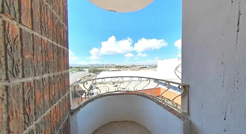 Foto 8c971840-2182-4a3c-ae5f-d3ef537776a1. Piccolo appartamento in calle sancho medina in El Carril - Paseo de Chapi Villena