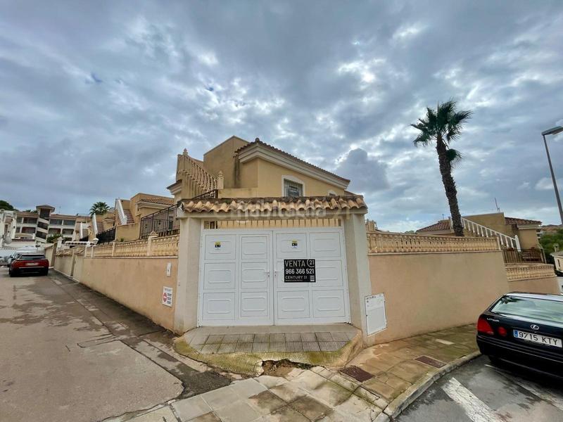 Foto d6d45cd4-d0f1-4295-94ec-54bc505048e4. Casa a paraguay - residencial montegolf a Villamartín-Las Filipinas Orihuela