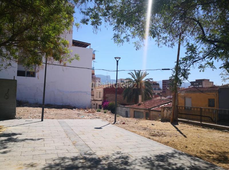 Foto f7c0fcfd-5c02-458e-b5ea-0ea6875e4d73. Wohngrundstück in Centro Elda