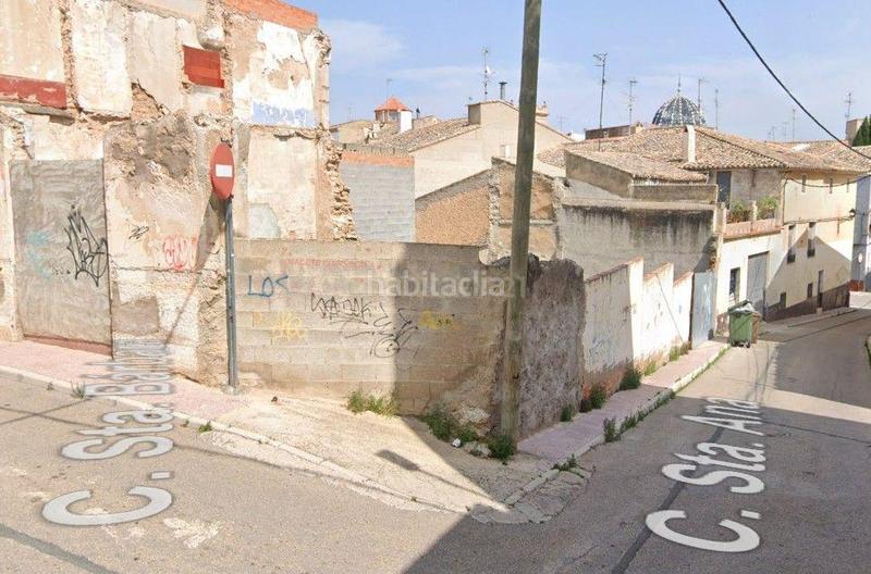 Foto a01ac4aa-4716-4d02-b967-6612dcbab936. Terrain résidentiel dans cl santa barbara 59Caudete (albacete) dans Caudete