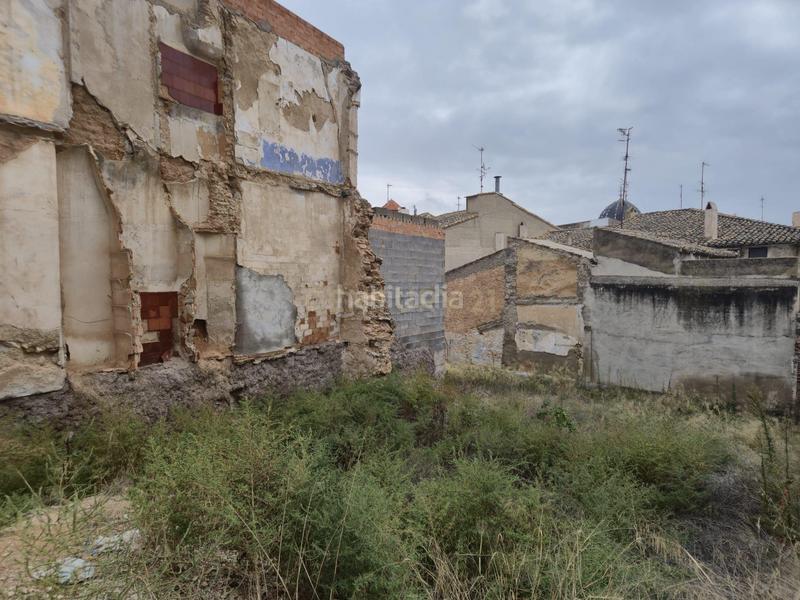 Foto f970adb1-05d2-47d7-9a9e-dbb0465233e0. Terrain résidentiel dans cl santa barbara 59Caudete (albacete) dans Caudete