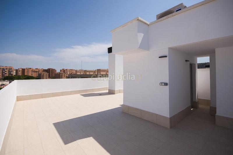 Foto 4045da29-d908-4707-ab5c-beaaa46074bb. Apartament a calle bailarín josé espadero a Garbinet - Parque de las Avenidas Alicante