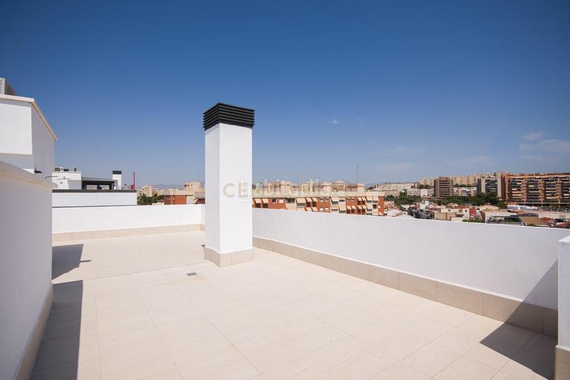 Foto 9e7e3882-f748-4619-9e07-dd6ab9dff3f8. Apartament a calle bailarín josé espadero a Garbinet - Parque de las Avenidas Alicante