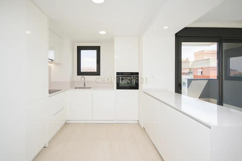 Foto a2b5e7d7-550b-4882-b4ce-37389ffde084. Apartament a calle bailarín josé espadero a Garbinet - Parque de las Avenidas Alicante