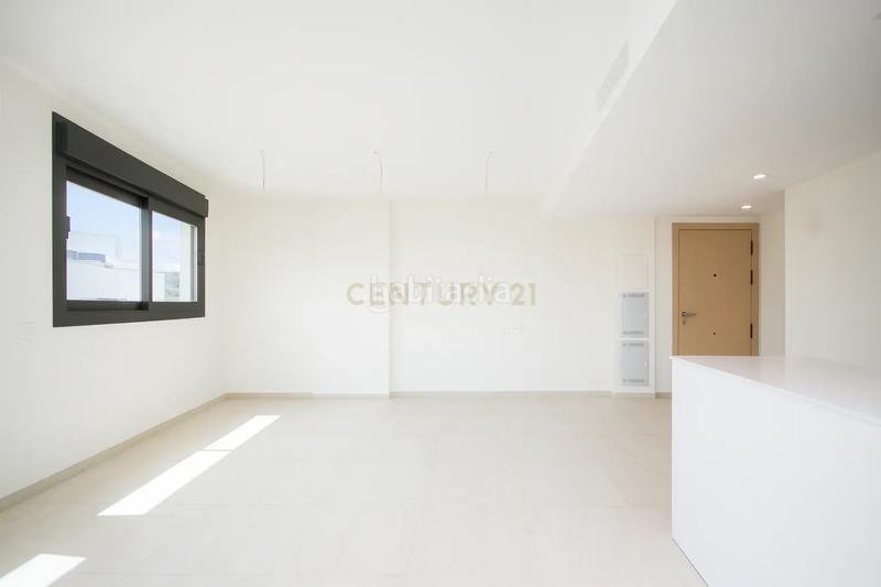 Foto b847642e-c2ea-4c35-98dc-d223ceb133cb. Apartament a calle bailarín josé espadero a Garbinet - Parque de las Avenidas Alicante