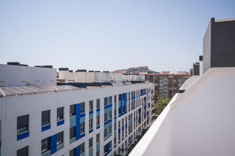 Foto d82a7677-ff95-48d1-9896-e9bf904689f9. Apartament a calle bailarín josé espadero a Garbinet - Parque de las Avenidas Alicante