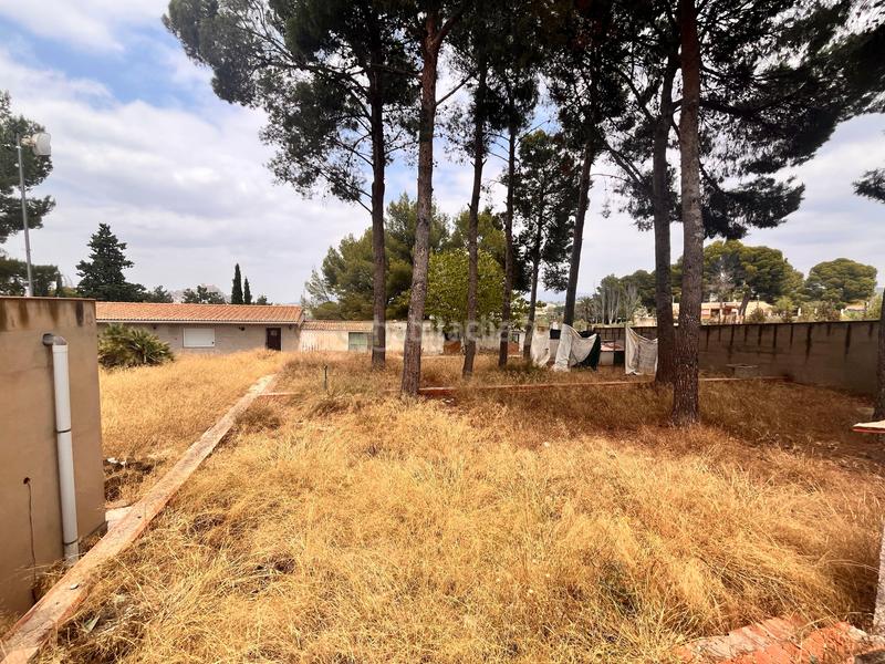 Foto 812345f9-46da-4aad-ae20-d837523b33e8. Casa in poligono 4 4 in Sax