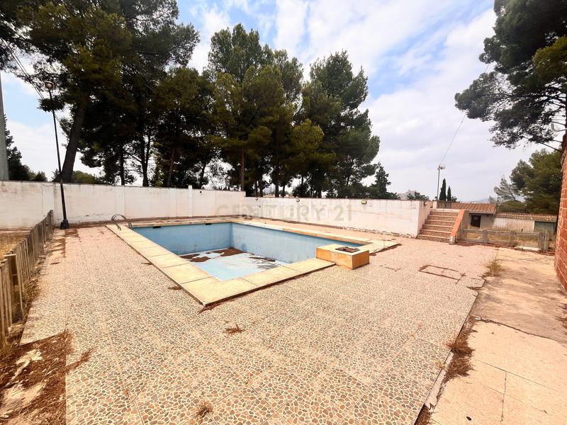 Foto 89f1bda2-aff0-4400-b136-0c9dffd4d2a4. Casa in poligono 4 4 in Sax