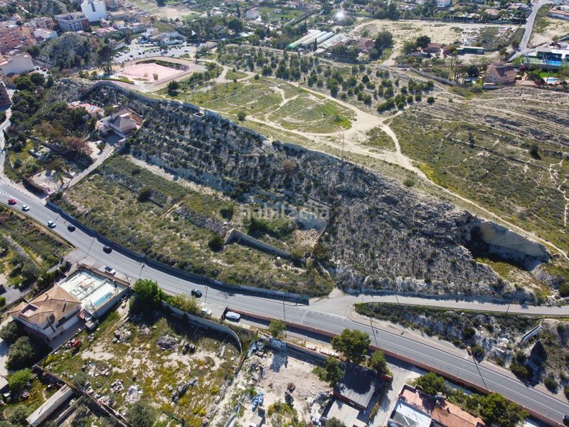 Foto f95d3c6f-d738-40b3-8282-9449452d3a5e. Residential plot in carretera Villafranqueza in Villafranqueza Alicante