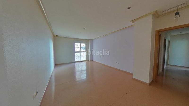 Foto c4c21eaf-7fe5-4405-b97c-4921ab773710. Apartament a oscar espla a Monforte del Cid
