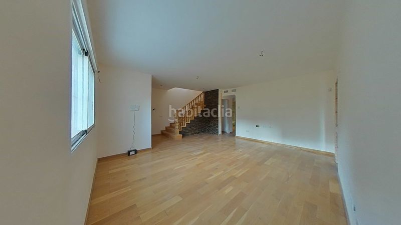 Foto 47eeb2ea-6bfa-48d0-a378-4e110232682d. Chalet en mimosas de las venta de chalet adosado cala en Finestrat