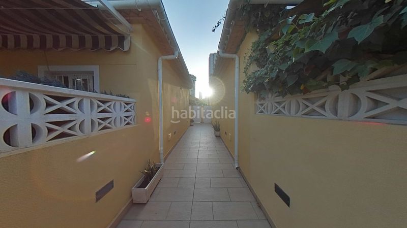 Foto e1b5e2a2-f700-4fdf-834f-9a65d4857578. Chalet en mimosas de las venta de chalet adosado cala en Finestrat