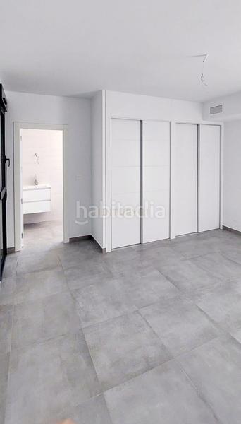 Foto 4efff679-f20e-4e9a-aba4-7236ad08cbb9. Maison avec parking piscine dans Monte y Mar Santa Pola