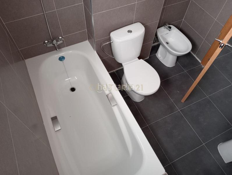 Foto f0f8d80b-fcb7-4373-9368-3301f1a46d53. Casa a carrasqueta a Centro Mutxamel