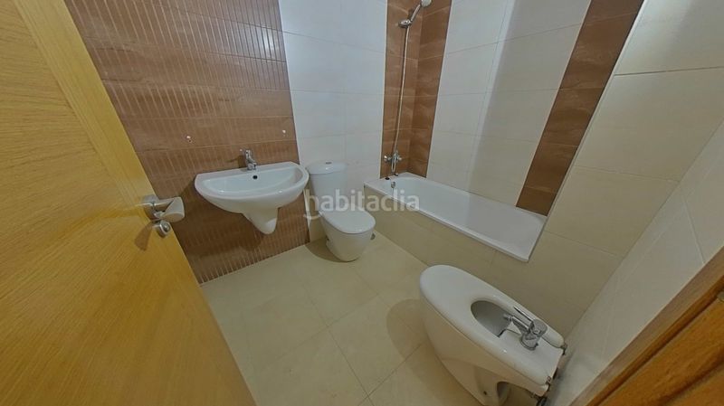 Foto fa38b062-fd01-4d61-b018-593a9e63c420. Apartament a 79 39 a Algorfa