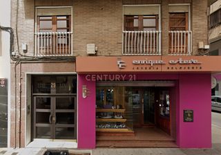 Apartment in Calle Juan Carlos I, Elda, Spain 29