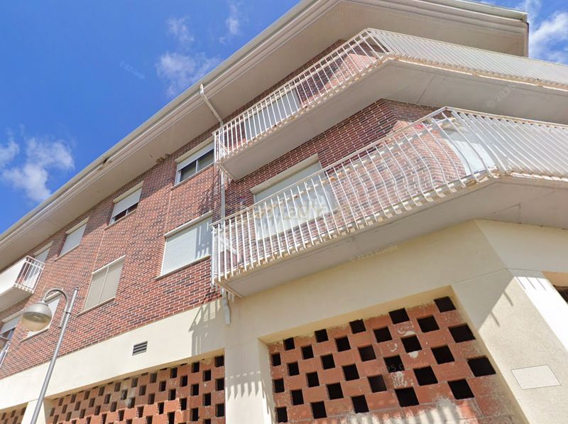 Foto 3e273020-9f52-4fc3-8e99-c38bcd020a14. Apartament a avinguda del país valencià a Muro de Alcoy