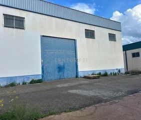Business premise in Cl fontaneros los 44 santa pola (alicante). Amplio local industrial en santa pola, alicante