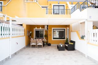 Rent Ground floor  Cl segovia 24elche/elx (alicante) 10. Amplio bungalow en alquiler larga temporada!!