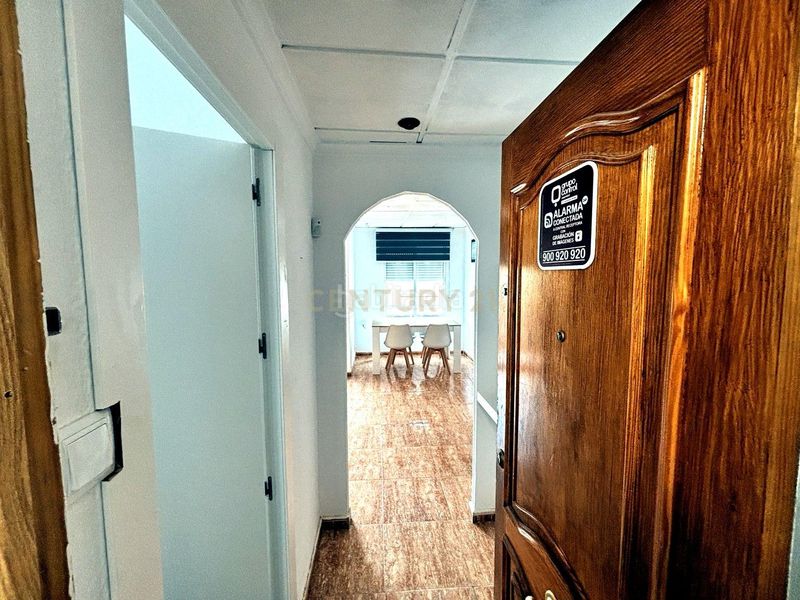 Foto e3cf9205-9d8d-4cc9-bab5-b6f16cd858a4. Lloguer apartament a Plaza Castelar - Mercado Central Elda