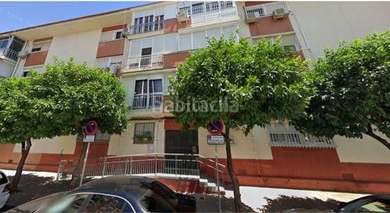 Foto 2ed419f8-b581-450c-9621-96b51572f994. Apartament a Parque Alcosa Sevilla