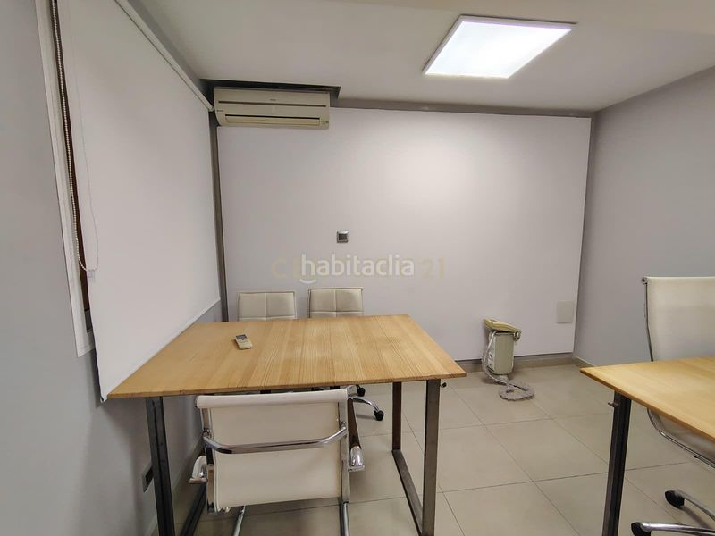 Foto 9666c875-1c4a-4e86-8c30-960b9aafd6a1. Miete büro in cl escoto 33 Alicante/alacant (Alicante) 33 in Alicante
