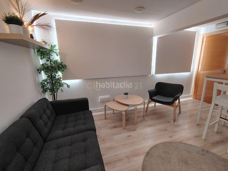 Foto ae3c08f8-634c-41fe-8ded-ca3ff9f88200. Miete büro in cl escoto 33 Alicante/alacant (Alicante) 33 in Alicante