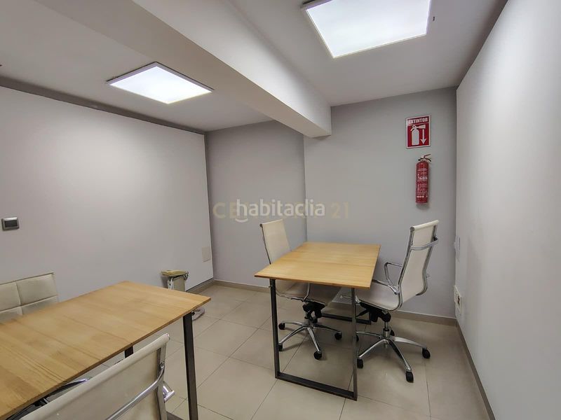 Foto c3441e6f-539f-4dd5-b065-aeac1db8fa9f. Miete büro in cl escoto 33 Alicante/alacant (Alicante) 33 in Alicante