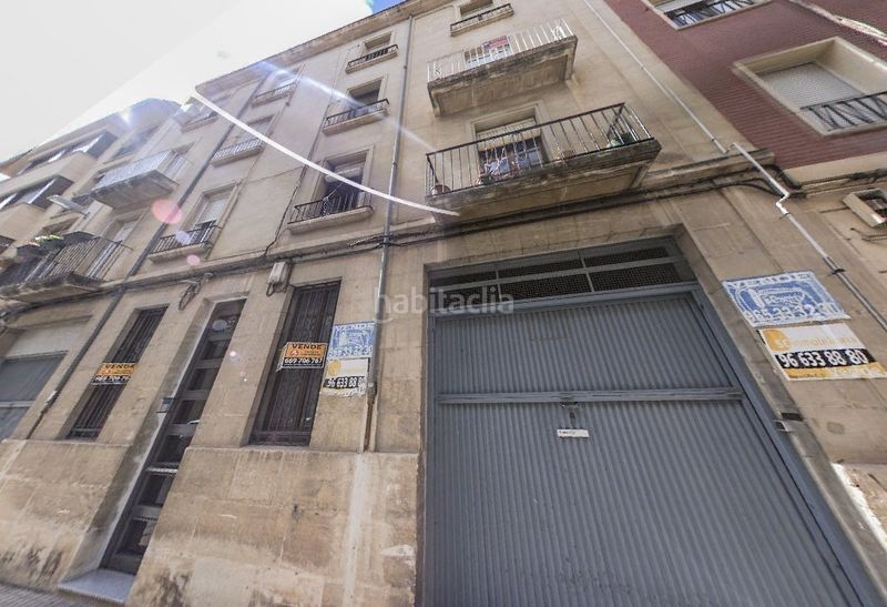 Foto d808b060-8a5d-4c9e-a8a7-5a35a674c4cf. Local comercial a calle de perú 27 a Eixample Alcoi