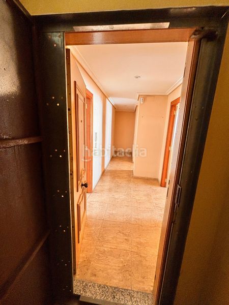 Foto 57e36c01-1ca7-4d84-862a-bba5b48536aa. Apartment in calle colón in Castalla