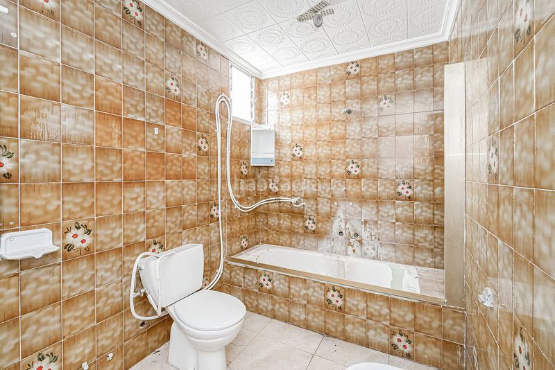 Foto 6cd380cc-ee62-44aa-9dec-74aa3e15696b. Apartamento en amadeo vives en Centro Elda