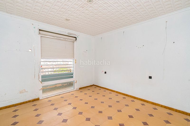 Foto be0c93bc-e0c9-49bf-8fcc-9b6e7b6d2688. Apartamento en amadeo vives en Centro Elda