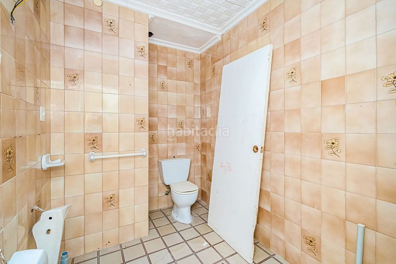 Foto e37454e9-a7cc-4895-9c36-206355fd40bc. Apartamento en amadeo vives en Centro Elda