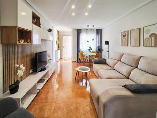 Affitto Piccolo appartamento in Cl segovia 3elche/elx (alicante) 15. Espectacular apartamento en alquiler temporal en los arenales de