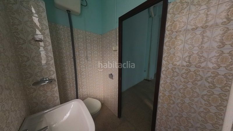 Foto 5e0ac8bc-a29f-41f4-a131-a89614fa5b56. Local comercial a carrer músic gonçal blanes a Centre-Zona Alta Alcoi