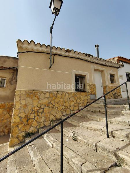 Foto 1fb00519-c21a-486e-a066-71c629ef8e9b. Casa a cl miguel de unamuno 34el pinos / Pinoso (alicante) a Pinoso