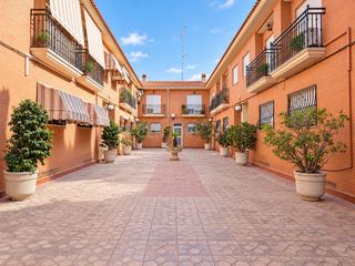 Maison jumelée  Calle pedro maltés, 1, sant vicent del raspeig, spain. Tu hogar familiar en san vicente bungalow de 4 dormitorios con p