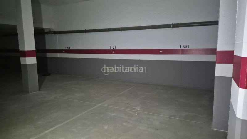 Foto 8fee2900-f4bf-4369-b366-7afd719895a3. Posto auto in carrer de barcelona in Playa Muchavista Campello (el)