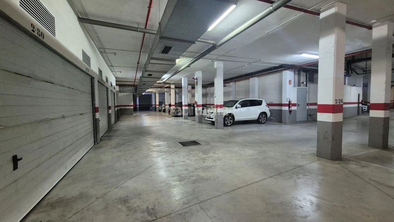 Foto d01390a0-0c43-4a10-b035-e027cc25c1eb. Posto auto in carrer de barcelona in Playa Muchavista Campello (el)